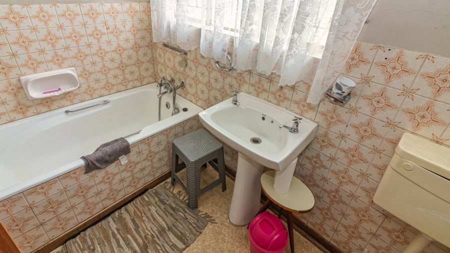 4 Bedroom Property for Sale in Elandia Free State